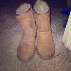Ugg boots traded!