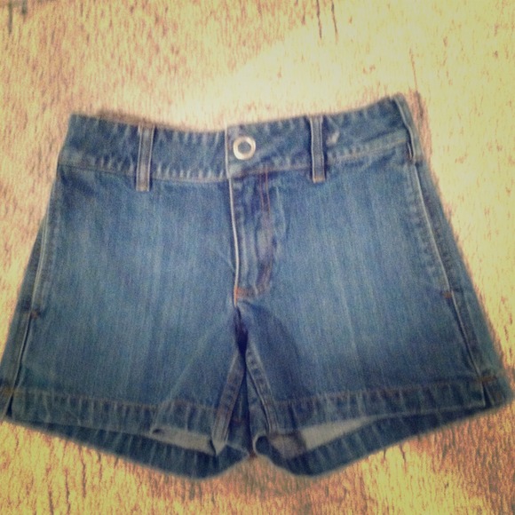 Gap Shorts