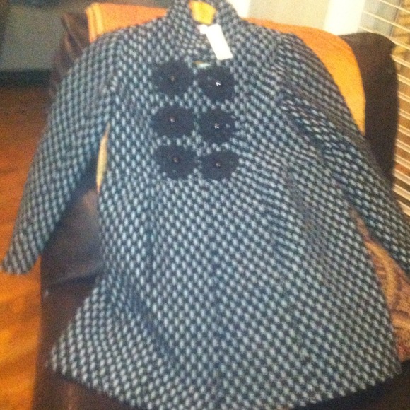 Jacket - Picture 3 of 3