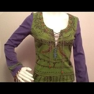 Cache long sleeved tunic