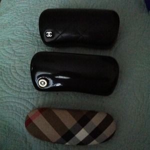 Authentic eyewear cases