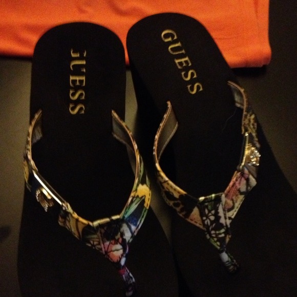 Guess platform flip flops with gold accent