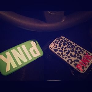 ❌SOLD❌🆚Pink iPhone 5 green silicone case
