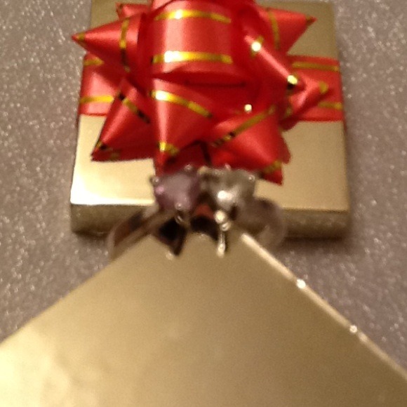 STERLING SILVER DOUBLE HEART RING!! <3 - Picture 3 of 3
