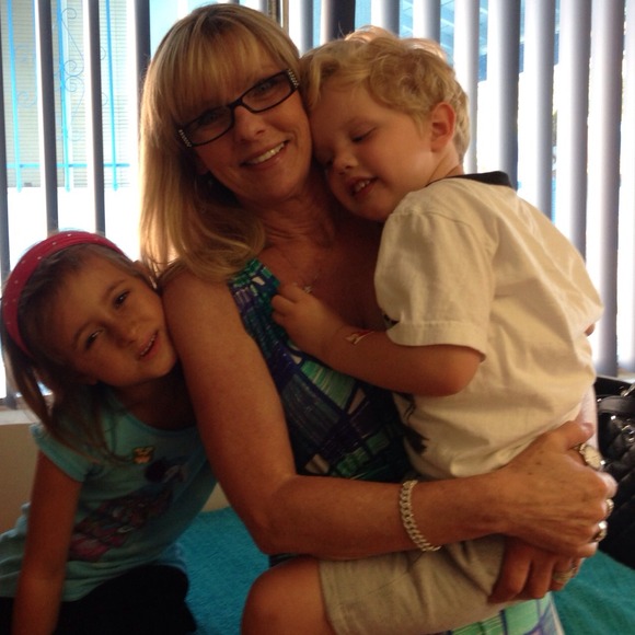 Meet your seller/buyer!!!! Welcome! Happy Poshing - Picture 4 of 4