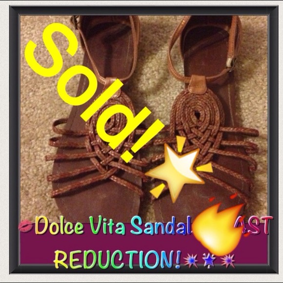 🔥Price reduction🔥*Dolce Vita* gladiator sandals!