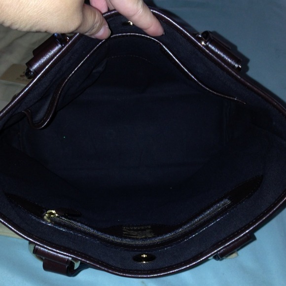 RESERVED!!! AUTHENTIC Burberry Haymarket Tote - Picture 4 of 4