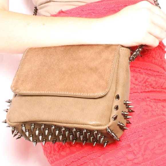 Studded handbag - Picture 1 of 3