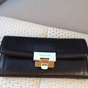 Brand new Michael Kors Deneuve black wallet.