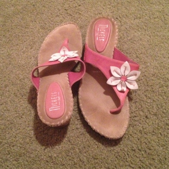 Leather heel sandals  size 8