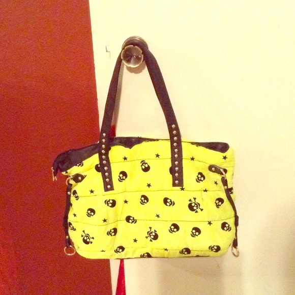 Tote.. Purse
