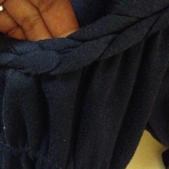 Cute navy blue top! Braided neck top! - Picture 4 of 4
