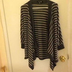 3/4 sleeve grey and white striped cardigan