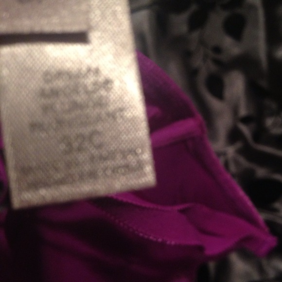Vs bra - Picture 2 of 4