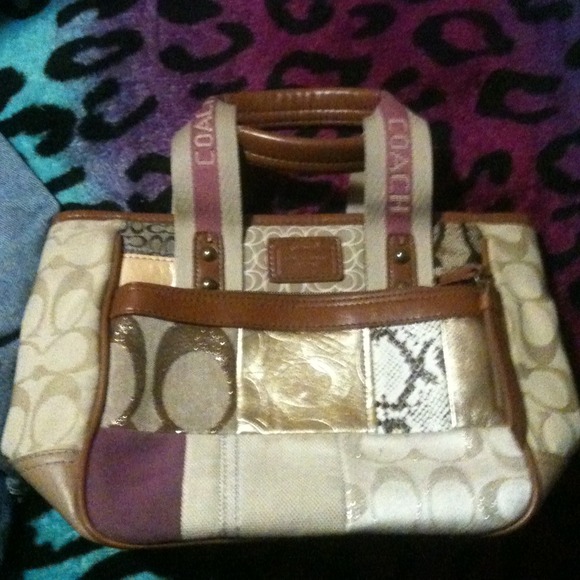 Authentic coach purse RESERVED