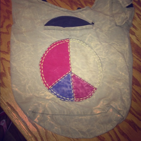 Cross body peace sign bag!