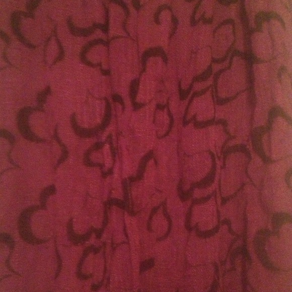 Purple scarf! With little black hearts