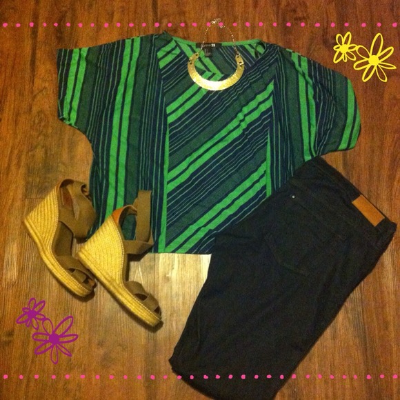 Hold/Forever 21 Stripped top