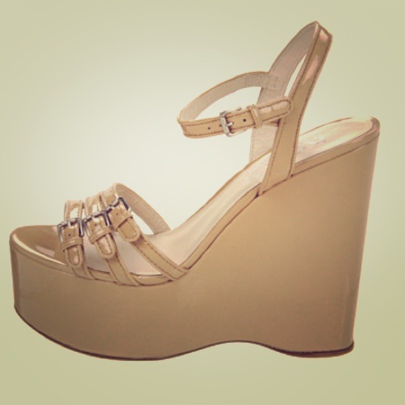 KORS Michael Kors Shoes - KORS Micheal Kors wedge platform srappy