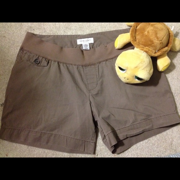 Maternity shorts and blouse for caitlinjohn25