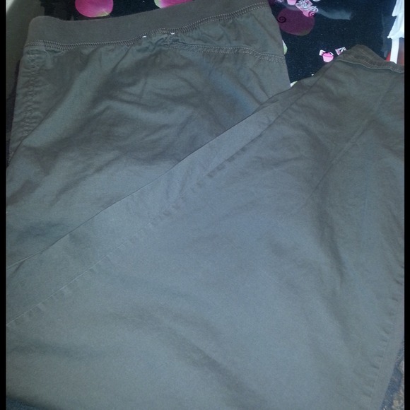 SOLD!!!!!!!     Women's pants