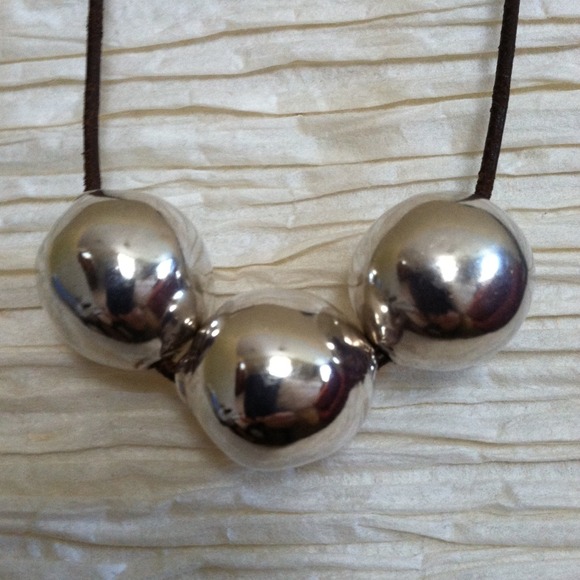 ***SOLD***Retired Silpada necklace