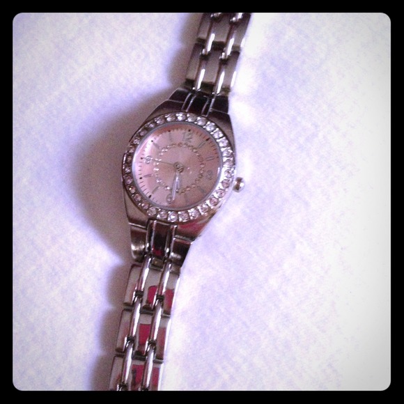 💕SOLD💕 Rhinestone light pink watch