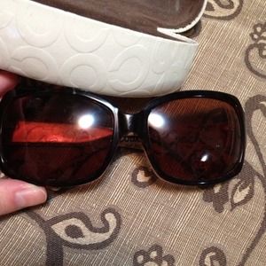 Authentic coach sunglasses✂✂price cut