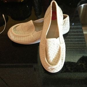 Roxy crochet loafers-size 7.5