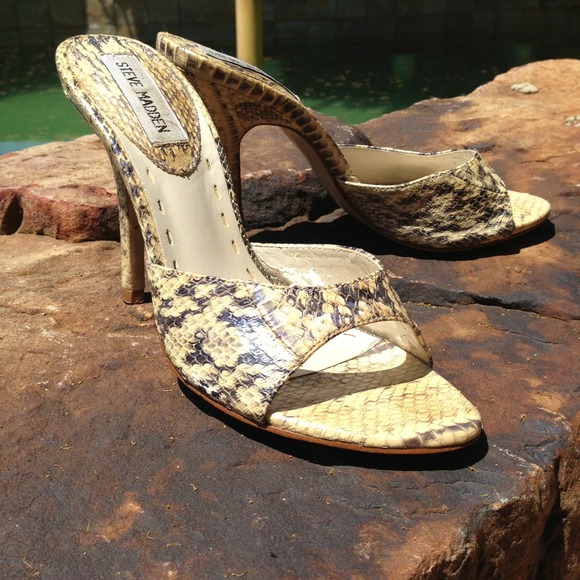 🌟BUNDLED🌟Steve Madden heels 5.5