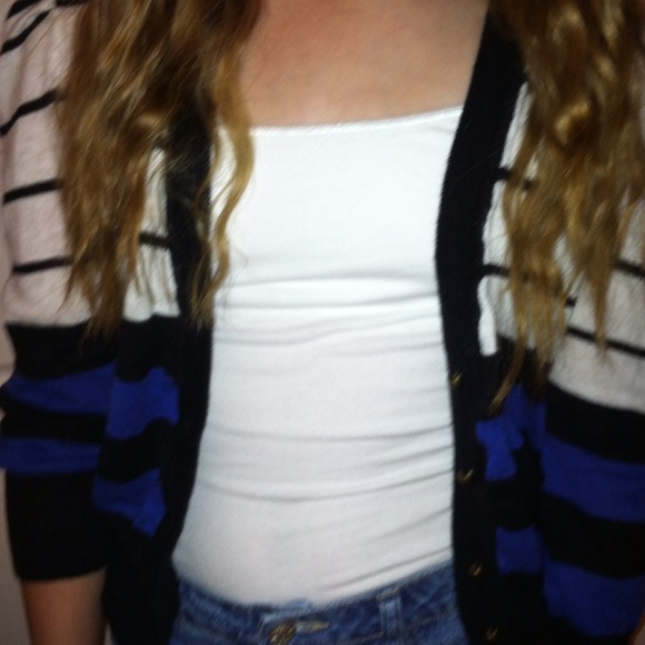 SOLD - Picture 4 of 4