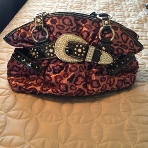 Purple Sparkly Animal print Purse!