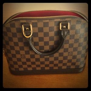 🎉Sold🎉Louis Vuitton Alma PM Damier Ebene