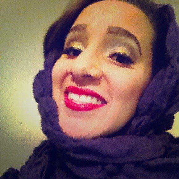 Purple scarf!