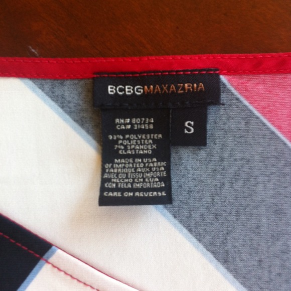 BCBG asymmetric top small - Picture 2 of 3