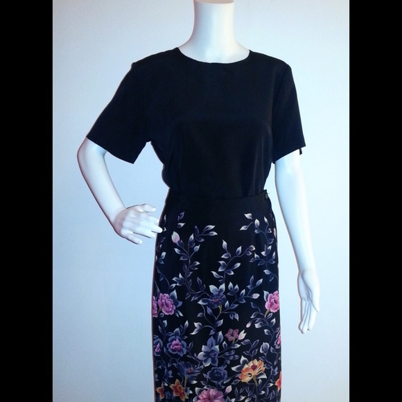 Halston skirt and top set