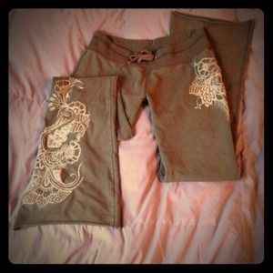 Lucky Brand brown sweat pants.