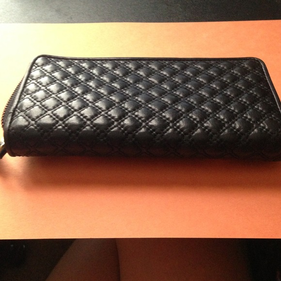 Sold - Picture 3 of 3