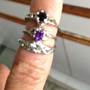 ☀☀☀☀SOLD☀☀☀😘3 for  $10 knuckle ring