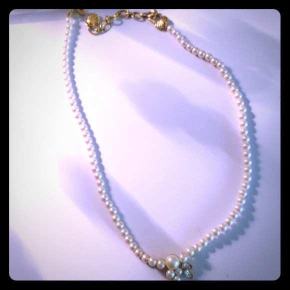 Vintage Faux Pearl Necklace