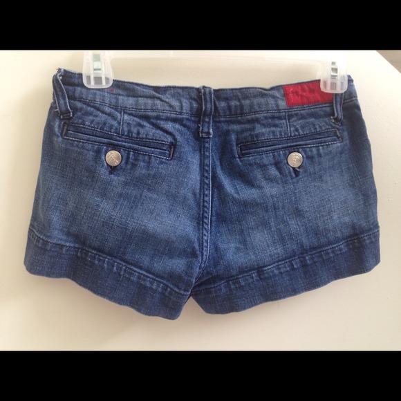 🍒 Button Up 🍒 Shorts 🍒 - Picture 2 of 2