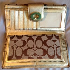 Authentic Coach Turnlock Wallet-REDUCED