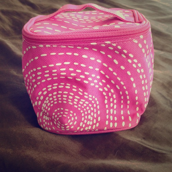 Clinique makeup travel bag NWOT