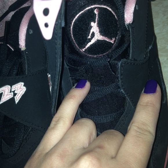 🚫SOLD🚫Air Jordan Retro lows - Picture 3 of 4