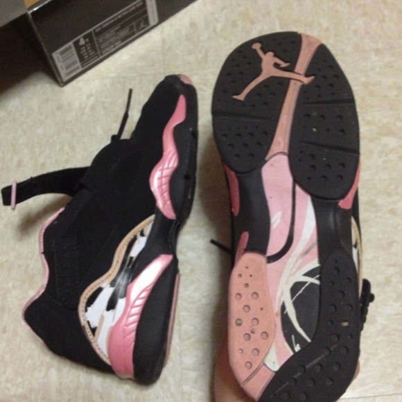 🚫SOLD🚫Air Jordan Retro lows - Picture 4 of 4