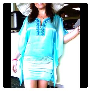 Gorgeous Silk  Bebe tunic dress