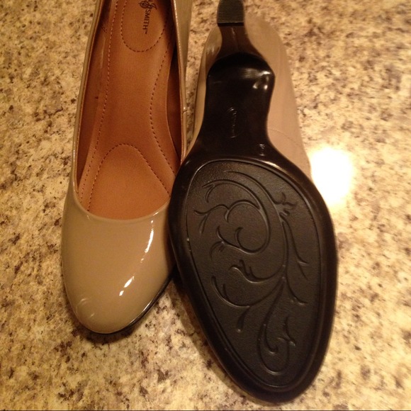 👠SOLD👠 - Picture 3 of 3