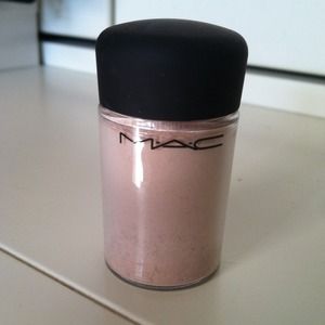 MAC pigment- Naked SOLD.