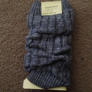 🔴Sold🔴New with tags leg warmers! Bundle