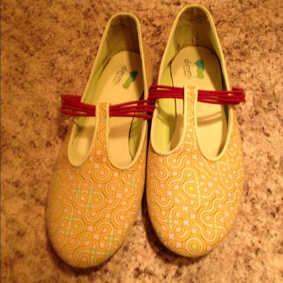 Canvas flats